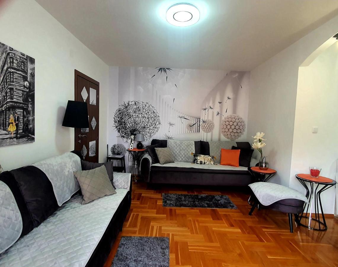Apartman Nina บุดวา ภายนอก รูปภาพ